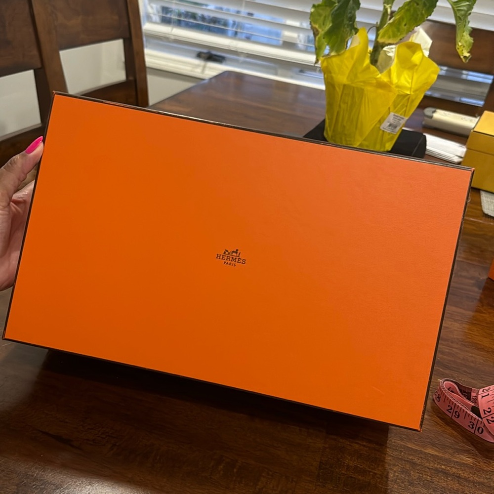 Hermes Box
